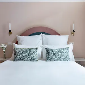 Numa Portico Aparthotel